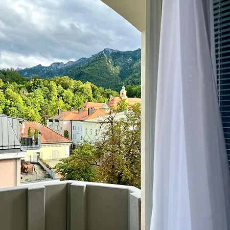 Kaiserplatz-suite In Spitzenlage Apartamento
